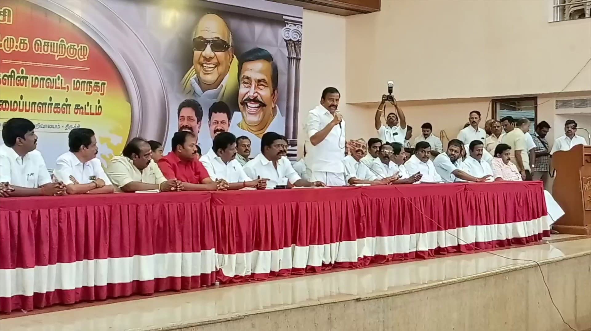 உள்ளூரிலேயே விலை போகாதவர் தான் பிரசாந்த் கிஷோர் - கே.என்.நேரு