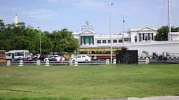 சென்னை வடக்கு மண்டல கூடுதல் ஆணையர் உள்பட 3 ஐ.பி.எஸ். அதிகாரிகள் பணியிட மாற்றம்