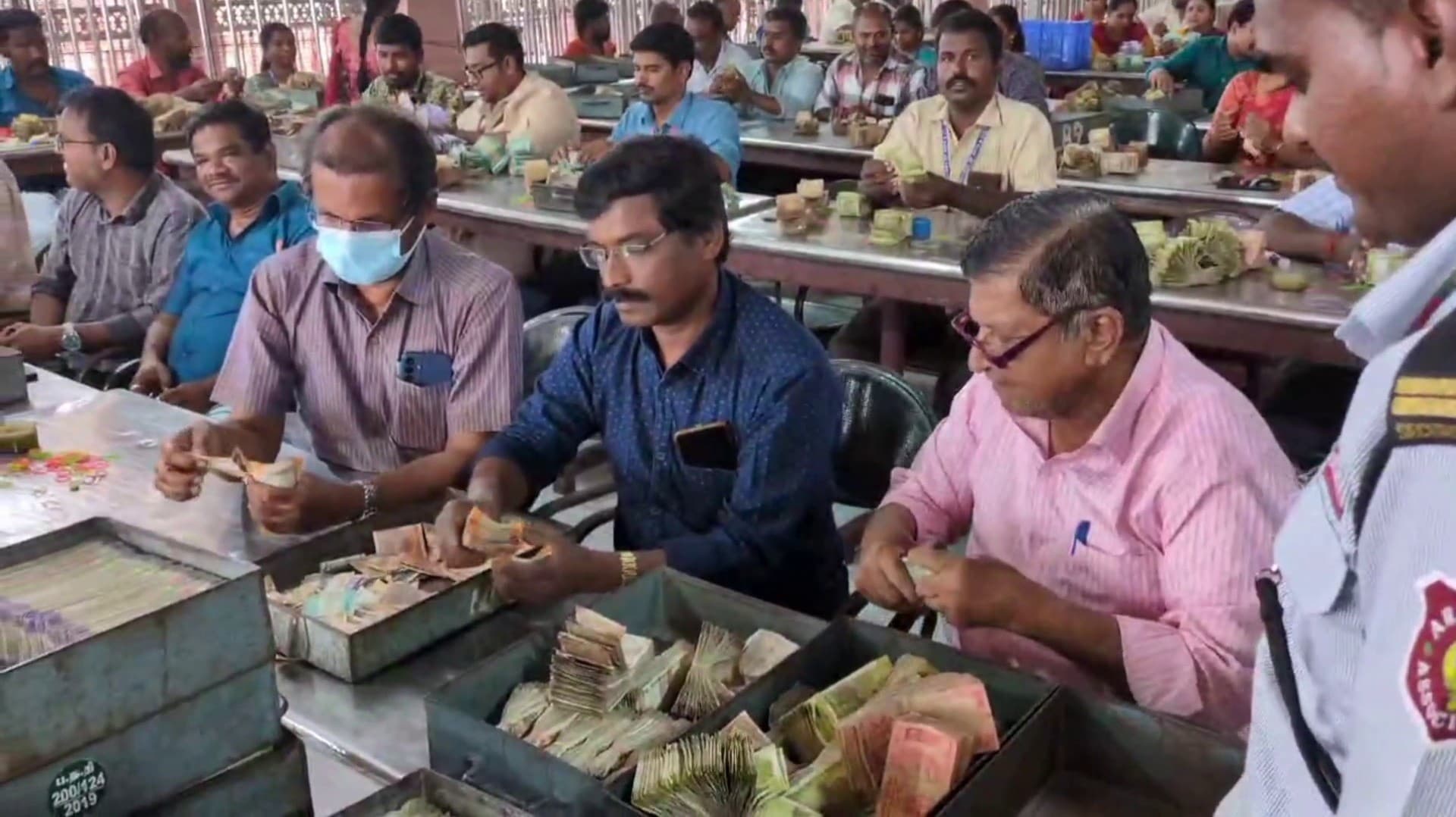 பழனி முருகன் கோயிலில் ரூ.5.50 கோடி உண்டியல் காணிக்கை