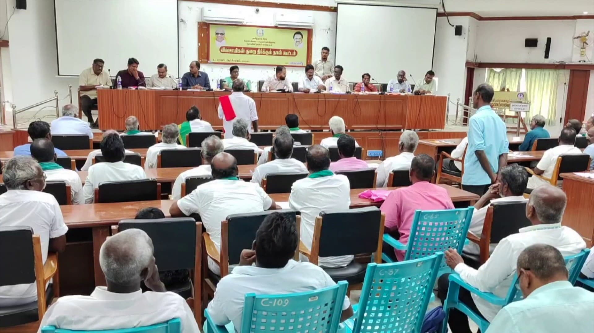 இழப்பீடு வழங்காமல் இன்சூரன்ஸ் நிறுவனங்கள் ஏமாற்றுகின்றன - விவசாயிகள் குற்றச்சாட்டுகள்