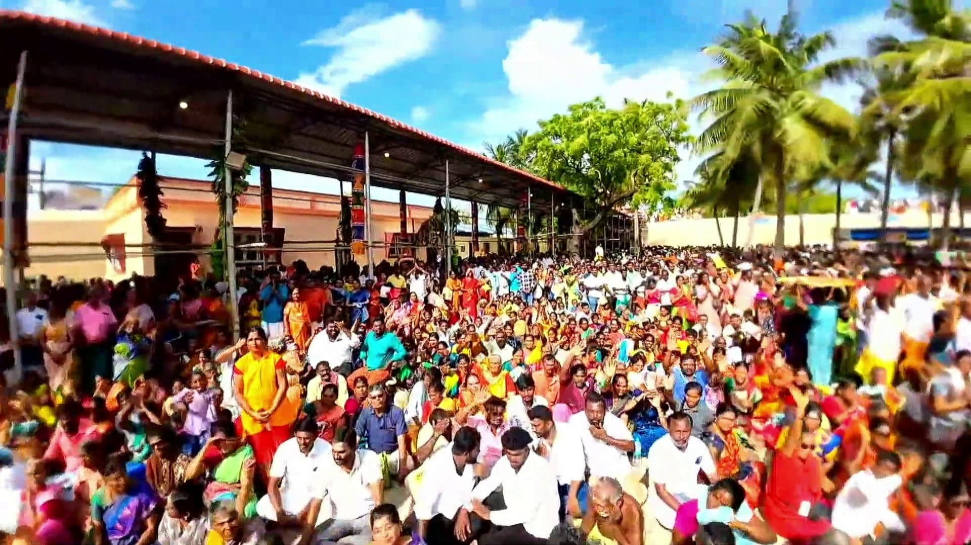 உத்திரகோசமங்கை மங்களநாதசுவாமி கோயில் குடமுழுக்கு விழா..! விழாவை காண திரண்ட பல்லாயிரக்கணக்கான பக்தர்கள்..!