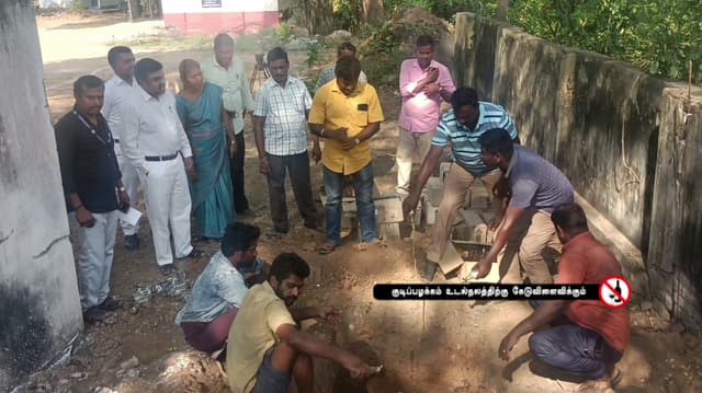 டாஸ்மாக் கடையின் பூட்டை உடைத்து திருடப்பட்ட ரூ.4.35 லட்சம் மதிப்பிலான மது பாட்டில்கள் கொட்டி அழிப்பு..!