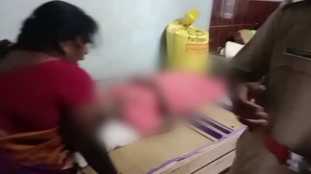 செல்போனில் பேசுவதைக் தந்தை கண்டித்ததால் தூக்கிட்டுத் தற்கொலை செய்துகொண்ட மகள்