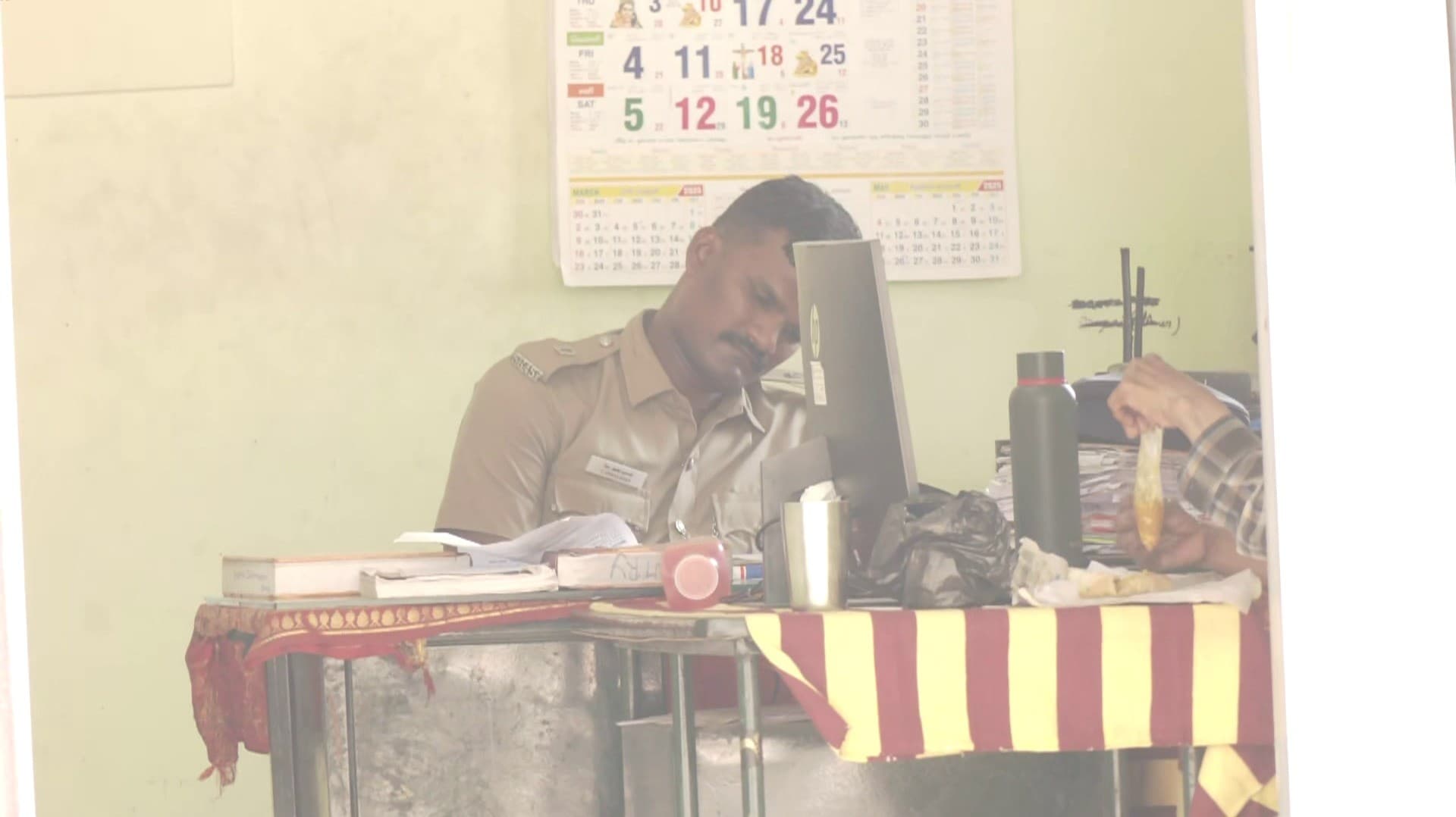 வாகனச் சோதனையில் ரூ.7 லட்சத்துடன் பிடிபட்ட இளைஞர்... சிக்கியது  ஹவாலா பணமா..?