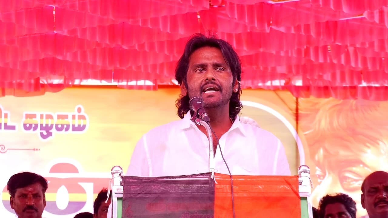 "தே.மு.தி.க.வுக்கு சிங்கிள் டிஜிட் சீட்டுதான் கிடைக்கும் என வதந்தி" - விஜய பிரபாகரன்