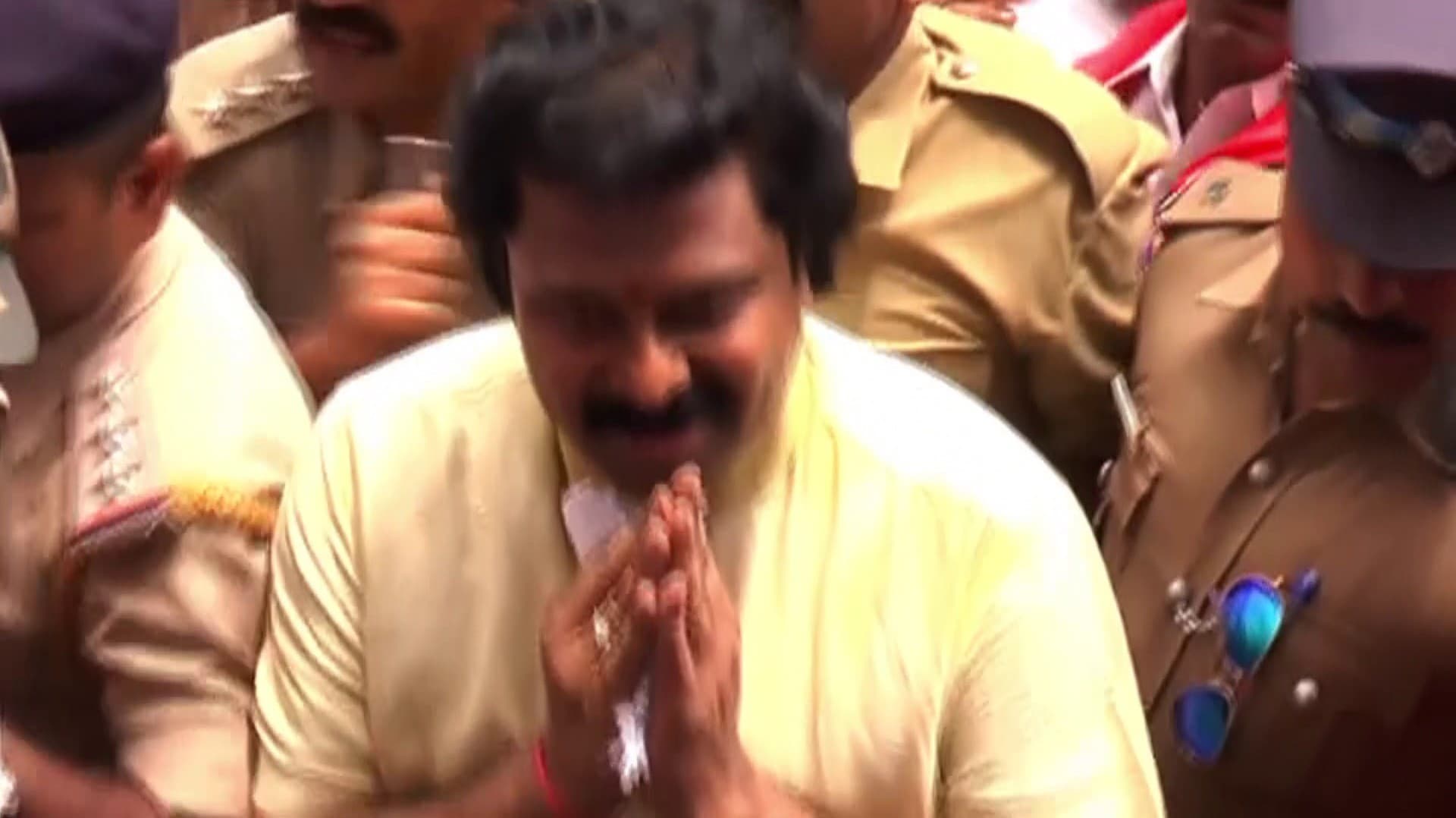 கொடநாடு வழக்கில் சயானிடம் மீண்டும் விசாரணை நடத்த சிபிசிஐடி முடிவு..! சம்மன் அனுப்பியும் விசாரணைக்கு ஆஜராகாத சயான் - ஏப்.24ல் ஆஜராக உத்தரவு.!
