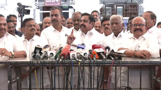 ''பாட்டிலுக்கு ரூ.10 - ஆண்டிற்கு ரூ.5,400 கோடி முறைகேடு'' - இ.பி.எஸ் குற்றச்சாட்டு