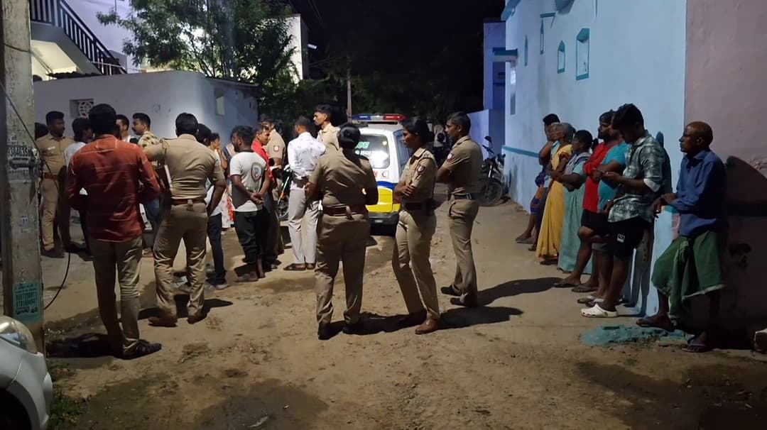 தீக்குளித்த அத்தையை காப்பாற்ற முயன்ற மருமகன் உயிரிழப்பு