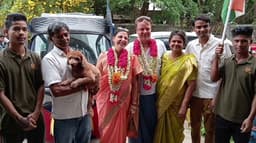 இந்தியா முழுவதும் ஆட்டோவில் பயணம் செய்த இத்தாலி நாட்டு தம்பதியினர்..