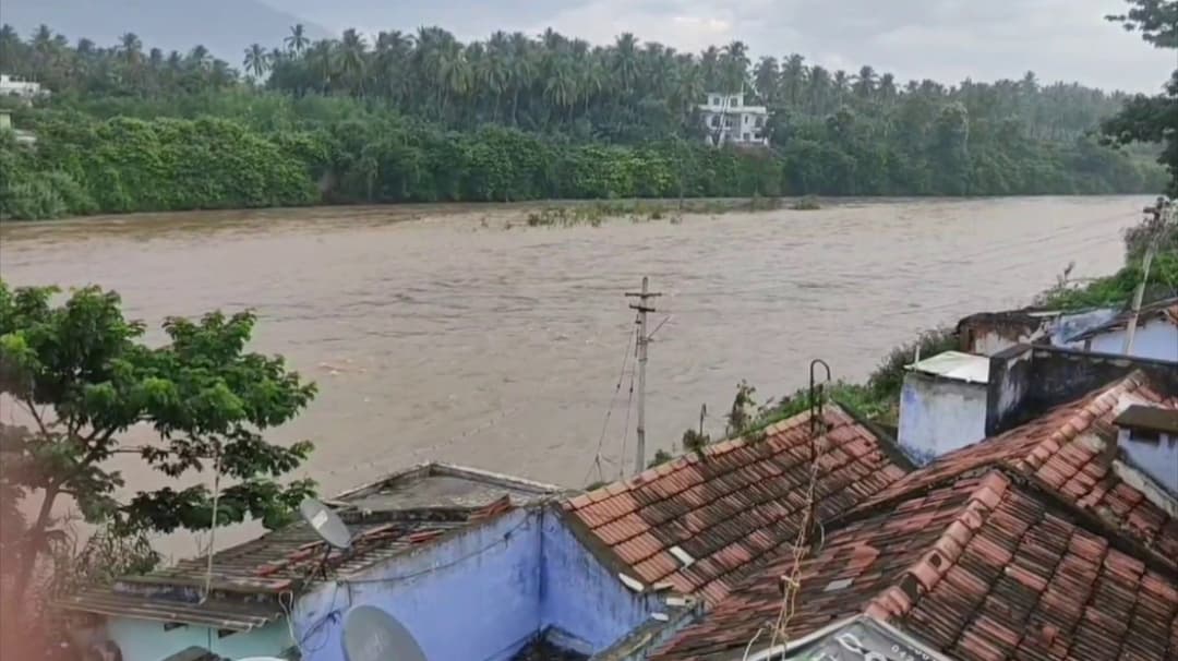 பில்லூர் அணையிலிருந்து 18,000 க.அடி நீர் திறப்பு..  கரையோர மக்களுக்கு வெள்ள அபாய எச்சரிக்கை..