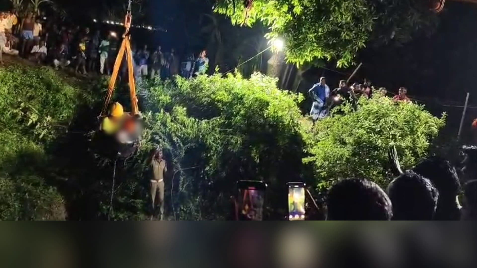 டிராக்டருடன் விவசாயக் கிணற்றில் விழுந்த சிறுவனின் உடல் மீட்பு
