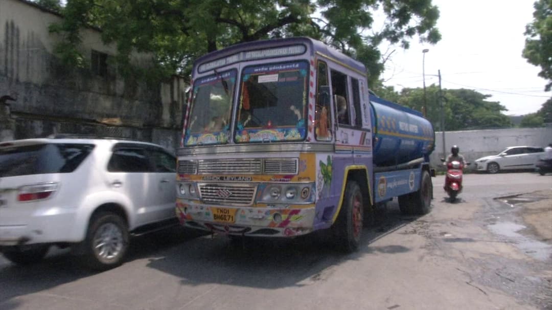 சென்னையில் மெட்ரோ குடிநீர் லாரிகளுக்கு நேரக்கட்டுபாடு?