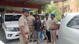 கஞ்சா விற்பனையில் ஈடுபட்ட 2பேர் கைது: 6 கிலோ  கஞ்சா பறிமுதல்