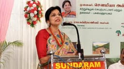 பொறுமைக்கு கணவர் அன்புமணி சிறந்த உதாரணம்- சௌமியா