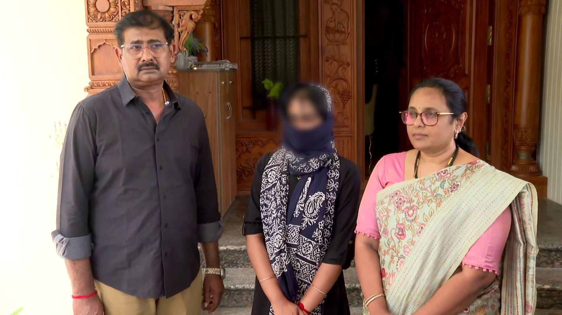 நெல்லை மாநகர காவல் துணை ஆணையரிடம் அல்வா கடை உரிமையாளர் மகள் மேலும் ஒரு புகார்
