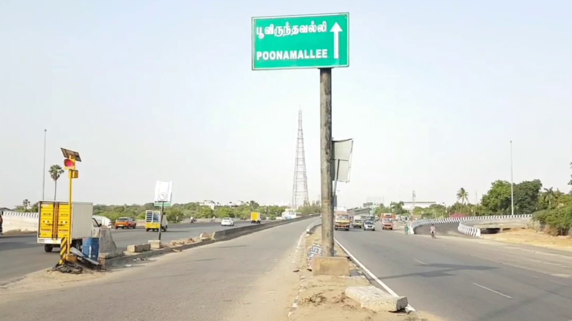 நடிகண்டா..! பயணி போல நடித்து கஞ்சா விற்ற கேரள இளைஞர்