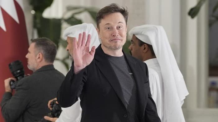 "நன்கொடையை குறைத்துக்கொள்ளப்போகிறேன்" - எலான் மஸ்க்