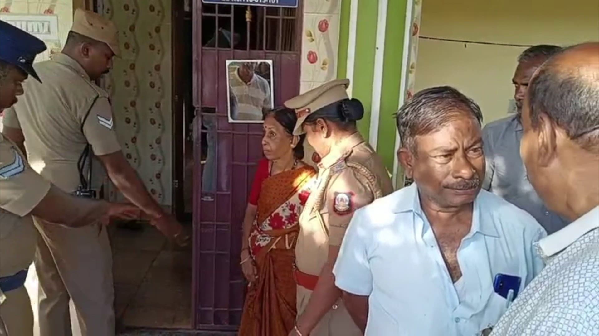வீடு புகுந்து மூதாட்டியைத் தாக்கிவிட்டு நகை, பணம் கொள்ளை.. தப்பியோடிய கொள்ளையர்களுக்கு போலீஸ் வலைவீச்சு