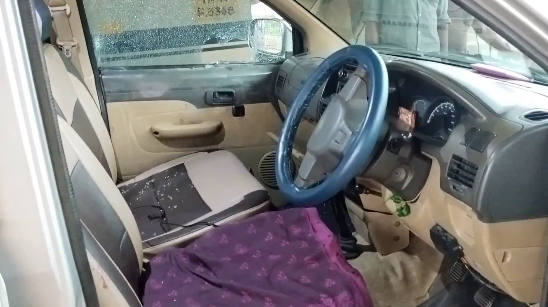 தஞ்சாவூர் அருகே காரின் கண்ணாடியை உடைத்து ரூ.87 ஆயிரம் கொள்ளை