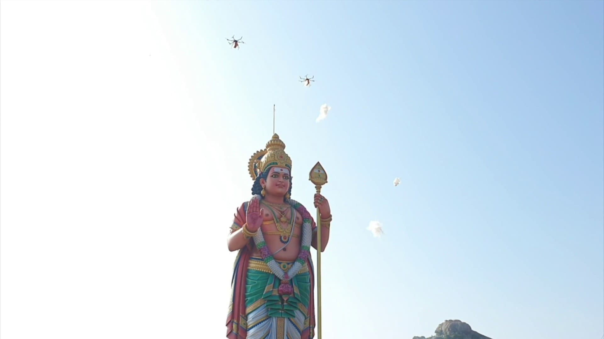 தீர்த்தகிரி வடிவேல் சுப்பிரமணியர் கோவில் கும்பாபிஷேகம்.. 92 அடி உயர முருகன் சிலை..