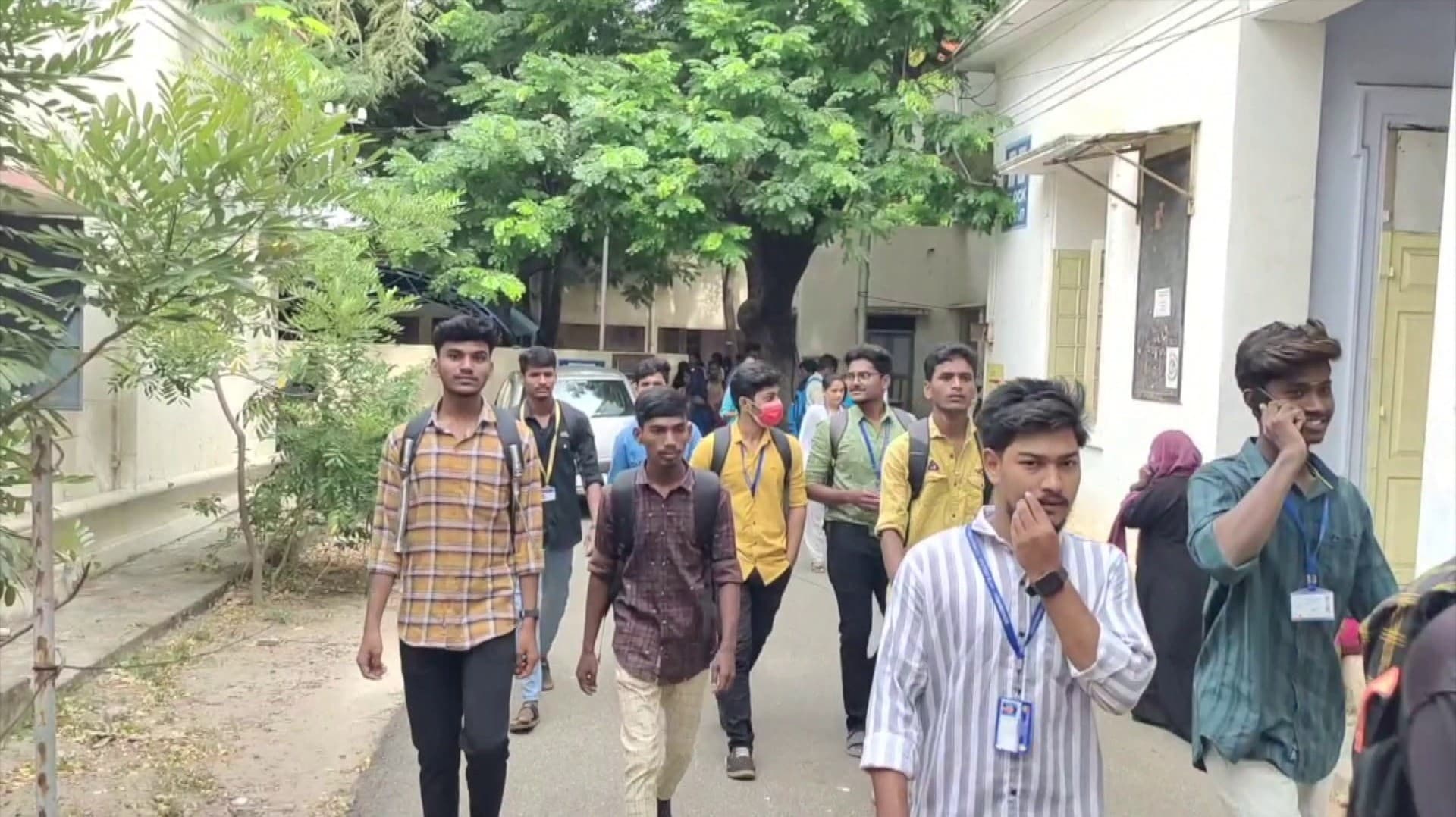 பேரு வெச்சியே ஆத்தா, சோறு வெச்சியா..! பாமக தலைவர் அன்புமணி விமர்சனம்