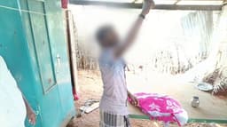 10ஆம் வகுப்பு பள்ளி மாணவர் தூக்கிட்ட நிலையில் சடலமாக மீட்பு..