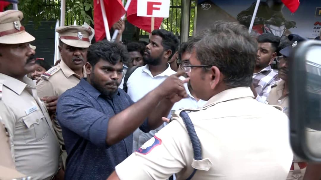 ஐ.ஐ.டி முன்பு அனைத்திந்திய மாணவர் பெருமன்றத்தினர் போராட்டம்