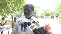 "45 ஆண்டுகால பொதுவாழ்வில் தாங்கொணா விமர்சனங்களை சந்திக்கிறேன்"