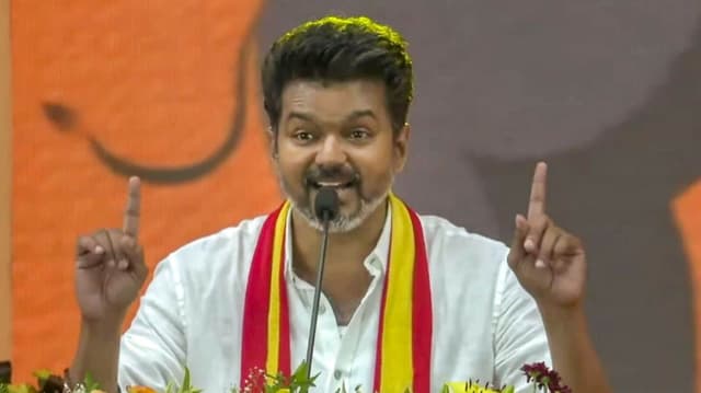 கொள்கை எதிரியுடன் கூட்டணி இல்லை - த.வெ.க