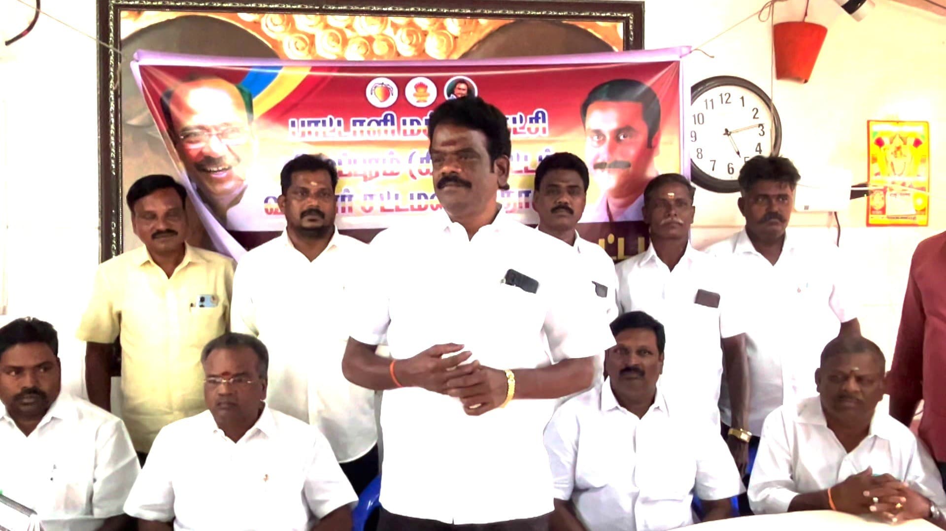 டாக்டர் ராமதாஸ் குலதெய்வம் ஆனால் அன்புமணி தான் எங்கள் தலைவர்.. மயிலம் எம்எல்ஏ
