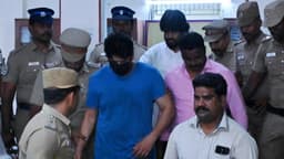 நடிகர்கள் கிருஷ்ணா, ஸ்ரீகாந்த் ஜாமீன் மனு தள்ளுபடி