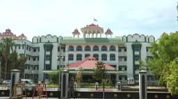 திருமணத்திற்கு முன் மருத்துவ பரிசோதனையை கட்டாயமாக்க வேண்டும் என வழக்கு..! நீதிபதிகள் கொடுத்த பதில்..