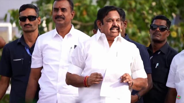திமுக ஆட்சியில் சொத்துவரி 100% அளவிற்கு உயர்ந்துள்ளதாக எதிர்க்கட்சி தலைவர் எடப்பாடி பழனிசாமி விமர்சனம்..
