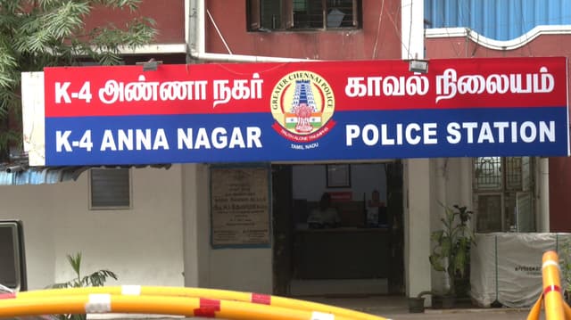 சென்னை அருகே மாணவிக்கு பாலியல் தொந்தரவு - 52 வயது நபர் கைது