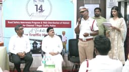 "ஹெல்மெட்டை போலீசுக்காக அணியாமல், அவரவர் குடும்பத்தினருக்காக அணியுங்கள்.." காவல் ஆய்வாளர் வேண்டுகோள்