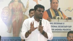 வருவோர், போவோர் எல்லாம் தலைவர் ஆகிறார்கள் - அண்ணாமலை