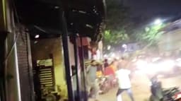யார் பெரியவர் என்பதில் இரு தரப்பினரிடையே முன்விரோதம்