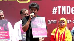 24 குடும்பங்களுக்கும் முதலமைச்சர் சாரி சொல்ல வேண்டும்... கண்டன ஆர்ப்பாட்டத்தில் விஜய் வலியுறுத்தல்