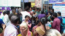 அரசு மருத்துவமனையின் மகப்பேறு வார்டில் தீப்பற்றியதாகப் புரளி