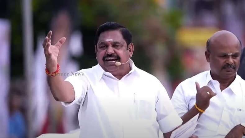 பாஜகவை கண்டு அங்கே பயம்; இங்கே ஸ்டாலினுக்கு வீராப்பு - இ.பி.எஸ்