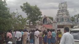 8 ஆண்டுகளுக்கு பிறகு திறக்கப்பட்ட கோயில் - குலவையிட்டு வழிபாடு நடத்திய பெண்கள்