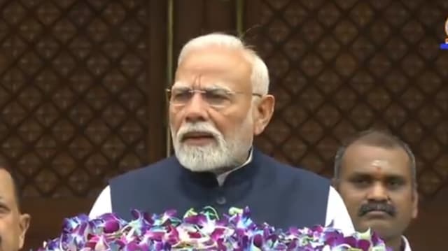 சர்வதேச விண்வெளி மையத்தில் இந்திய கொடி பறக்கிறது - பிரதமர் மோடி