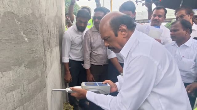 மத்திய கைலாஷ் பகுதியில் எல் வடிவ மேம்பாலப் பணி - அமைச்சர் எ.வ.வேலு ஆய்வு