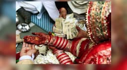 “வரதட்சணை புகார் - நீதிமன்றம் உத்தரவிட்டும் விசாரணை நடத்தவில்லை”