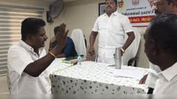 திமுக நகர்மன்ற தலைவர் மற்றும் துணைத் தலைவர் இடையே வாக்குவாதம்