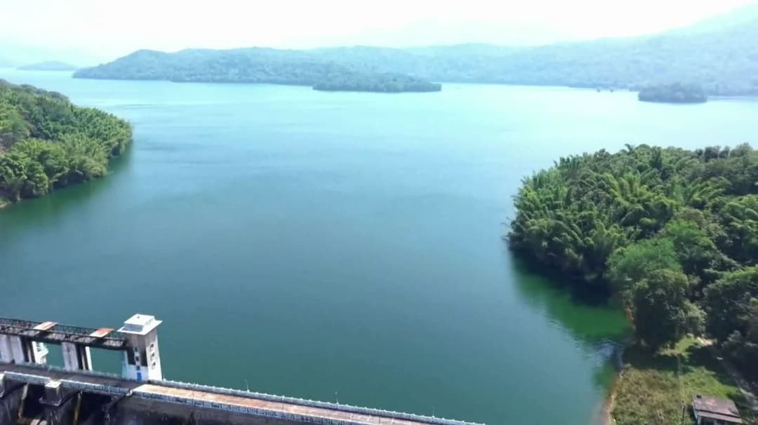 பரம்பிக்குளம் அணையின் நீர் மட்டம் 71.5 அடியாக  அதிகரிப்பு