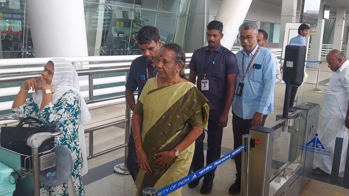 கூட்டநெரிசல் தொடர்பாக விசாரணை நடத்த கரூர் புறப்பட்டார் அருணா ஜெகதீசன்