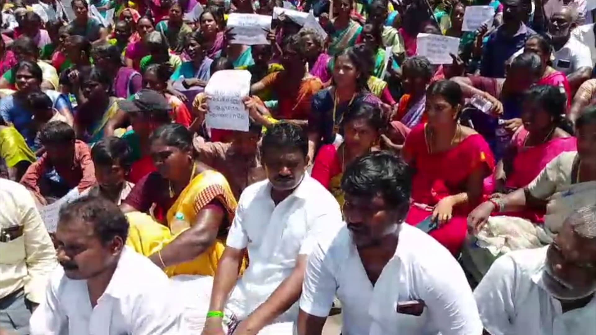 12 மணி நேர போராட்டத்திற்கு பின்பு முடிவுக்கு வந்த திருமால் கல்குவாரி பிரச்சனை