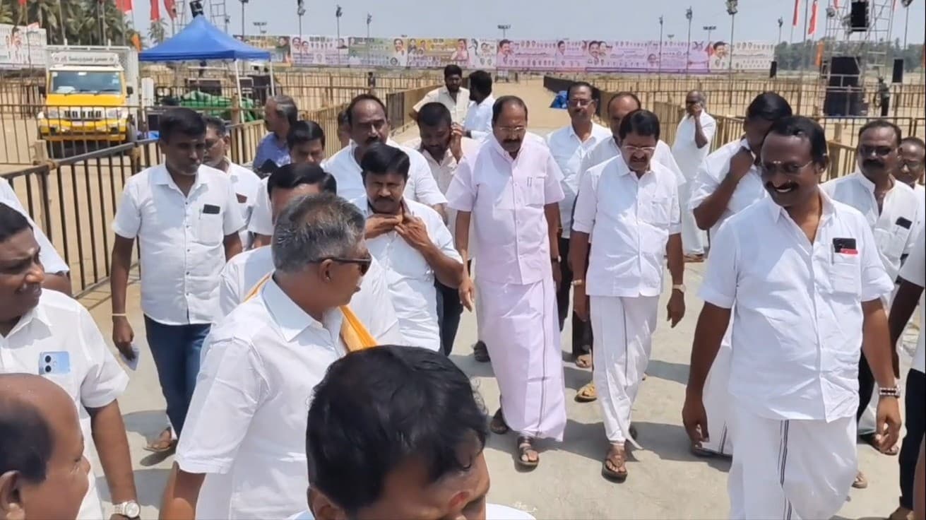 நாளைஅவல்பூந்துறையில்  இபிஎஸ் பரப்புரை:ஏற்பாடுகள் மும்முரம்..!