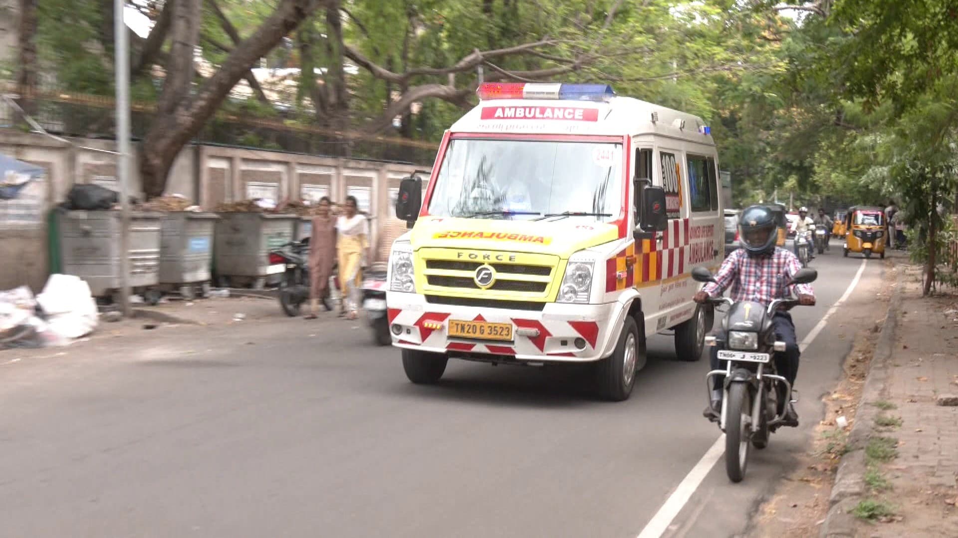 108 ஆம்புலன்ஸ் சேவைக்கான காத்திருப்பு நேரம் 7.57 நிமிடங்களாக குறைப்பு